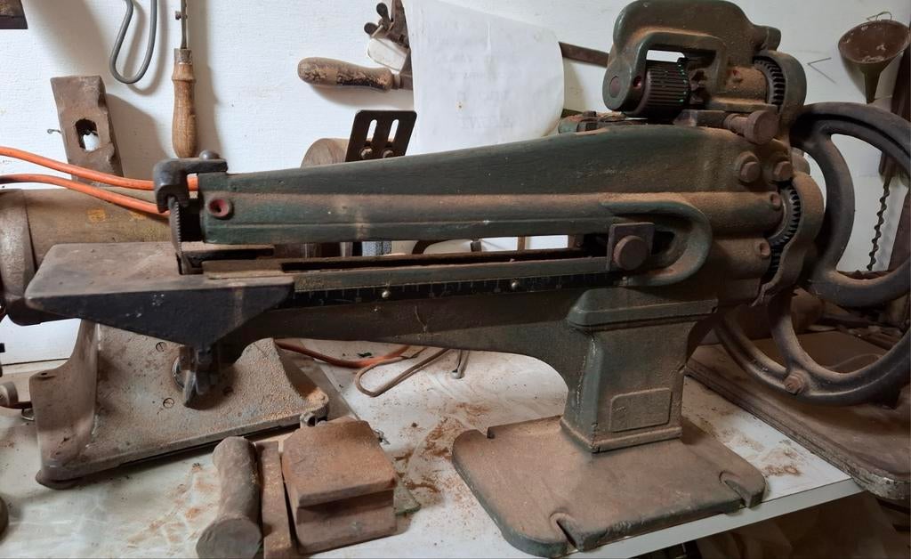 Leersnij- en schalmmachine, Ophalen, Gebruikt, 1200 watt of meer, 70 mm of meer