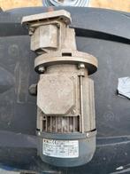 Elektromotor met tandwielkast, Ophalen, Gebruikt, Elektromotor, 1400 tot 1800 rpm