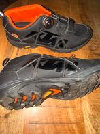 KTM Fietsaccessoires: schoenen (mt 40) en helmen (2x), Fietsen en Brommers, Ophalen of Verzenden, Zo goed als nieuw, Overige maten