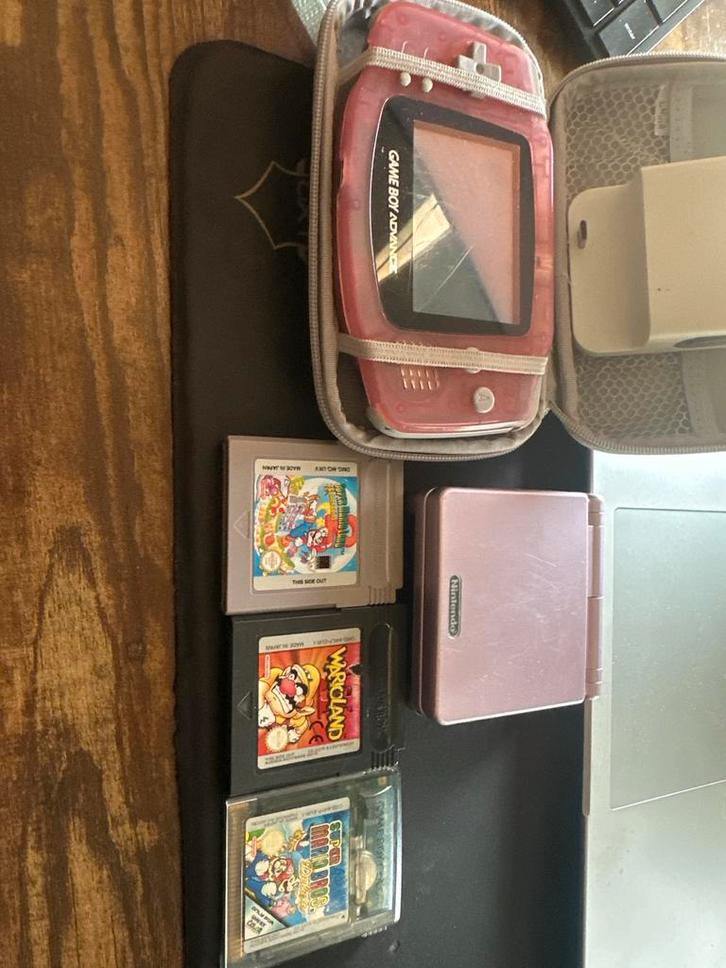 Game Boy Advance & SP (roze) met 3 spellen + USB mod, Spelcomputers en Games, Games | Nintendo Game Boy, Gebruikt, Overige genres