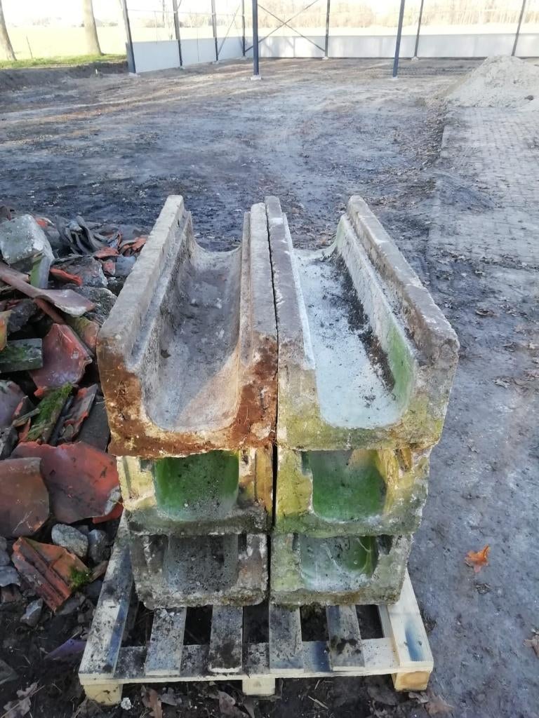 Betonnen afvoergoot / kabelgoot - 9 stuks, Ophalen, Gebruikt