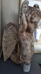 Gietijzeren gevelbeeld van een Engel ca 1880, Ophalen