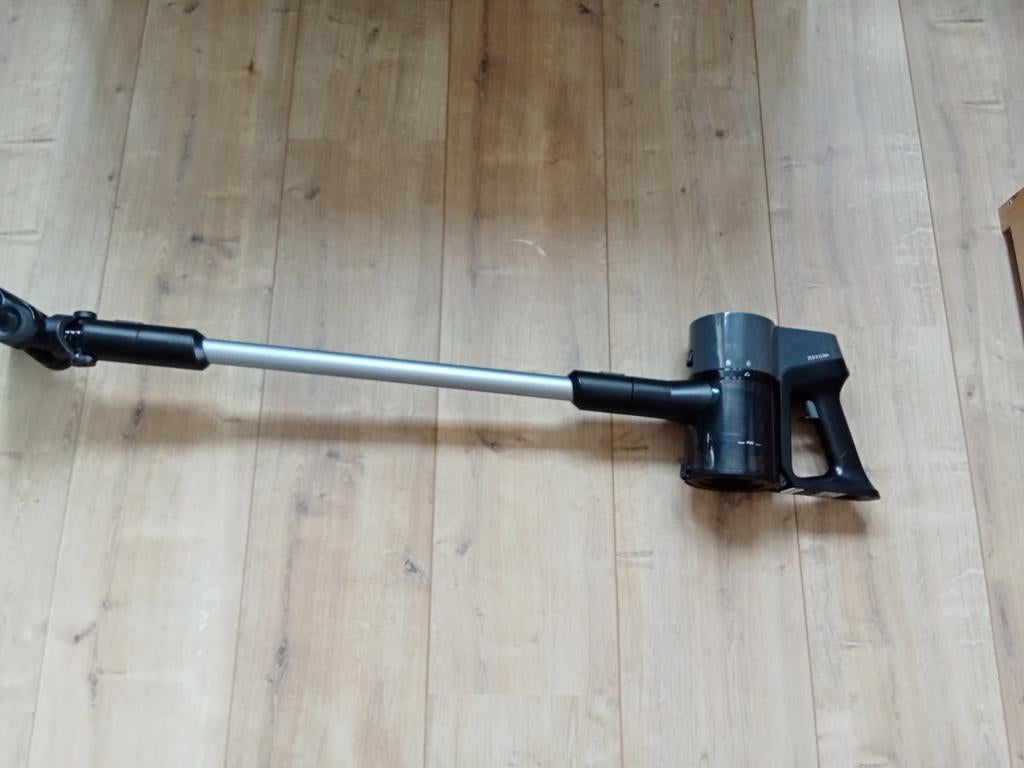 Grundig 2 in 1 draadloze Steel Stofzuiger VCP 4330L, Witgoed en Apparatuur, Stofzuigers, Gebruikt, Stofzuiger, Ophalen of Verzenden