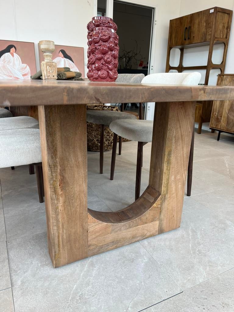 Magazijn leegverkoop grote eettafel massief mangohout Cortez, Huis en Inrichting, Woonaccessoires | Overige, Hout, Nieuw, Mediterraans