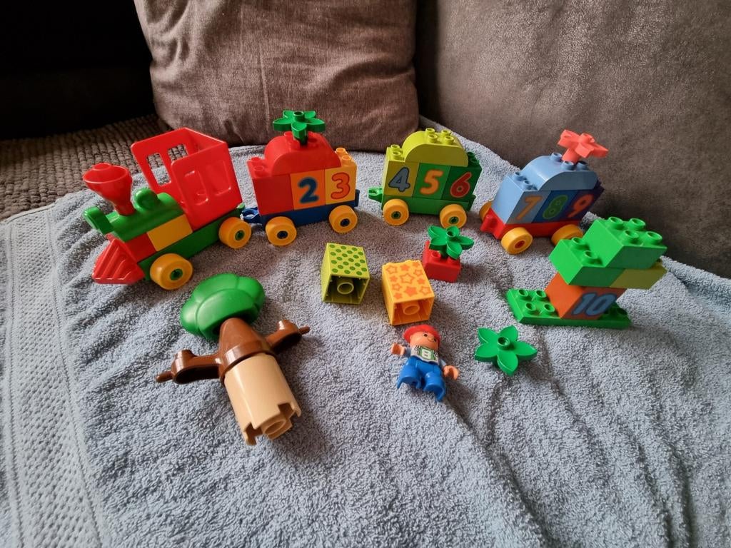 Duplo getallen trein met boom, Ophalen of Verzenden, Duplo