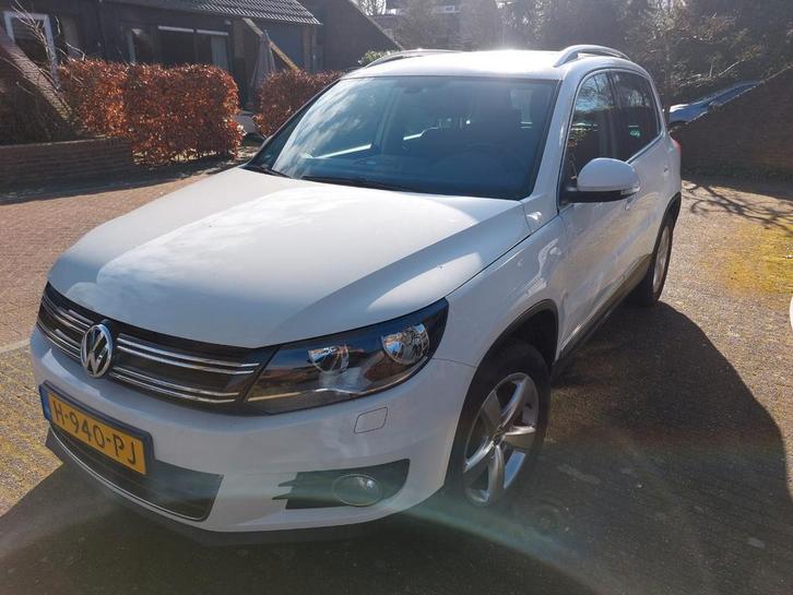 Volkswagen Tiguan 1.4 TSI 90KW BMT 2012 Wit, Auto's, Volkswagen, Particulier, Tiguan, Benzine, Euro 5, C, SUV of Terreinwagen