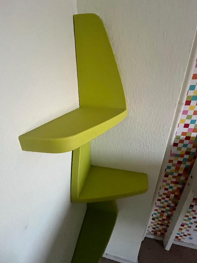 3 mooie “planken” voor in een hoek te bevestigen, Ophalen of Verzenden, Gebruikt