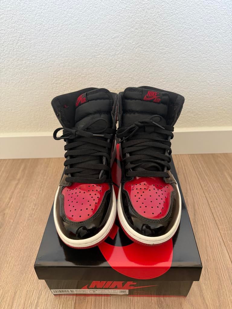 Jordan 1 High Bred Maat 41, Kleding | Heren, Schoenen, Zwart, Ophalen of Verzenden, Sneakers of Gympen, Zo goed als nieuw