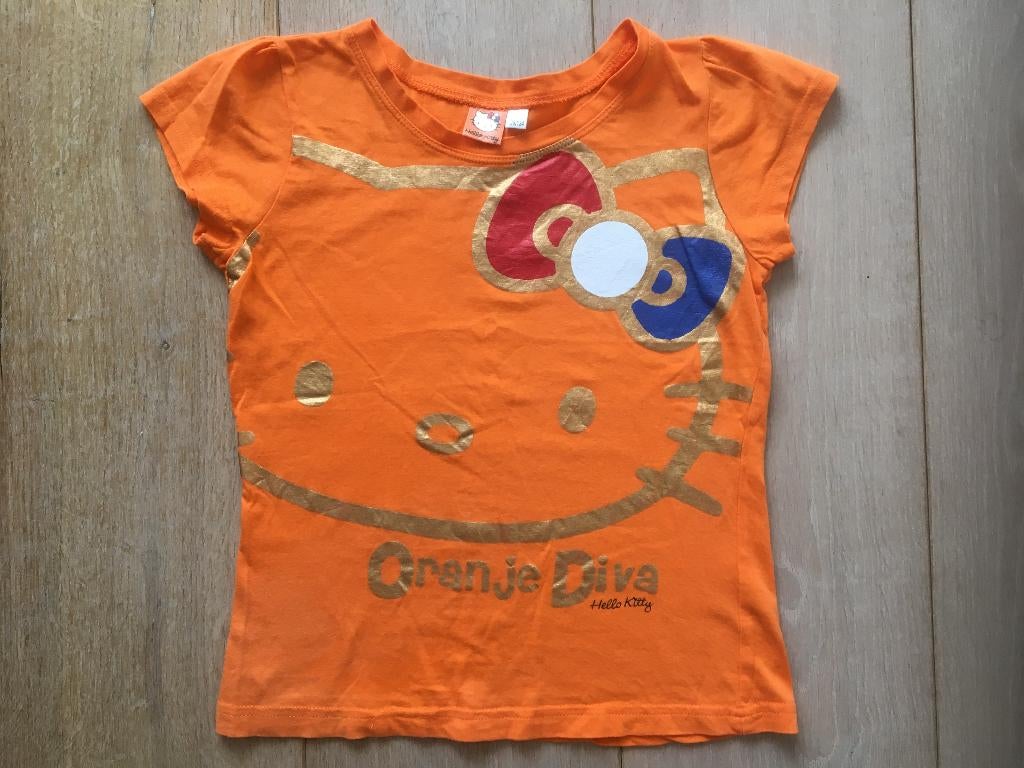 Hello Kitty Oranje Diva T-shirt – Limited Oranje Editie!, Kinderen en Baby's, Kinderkleding | Maat 128, Gebruikt, Meisje, Ophalen of Verzenden