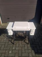 Antieke retro vintage naaimachine Singer, Ophalen