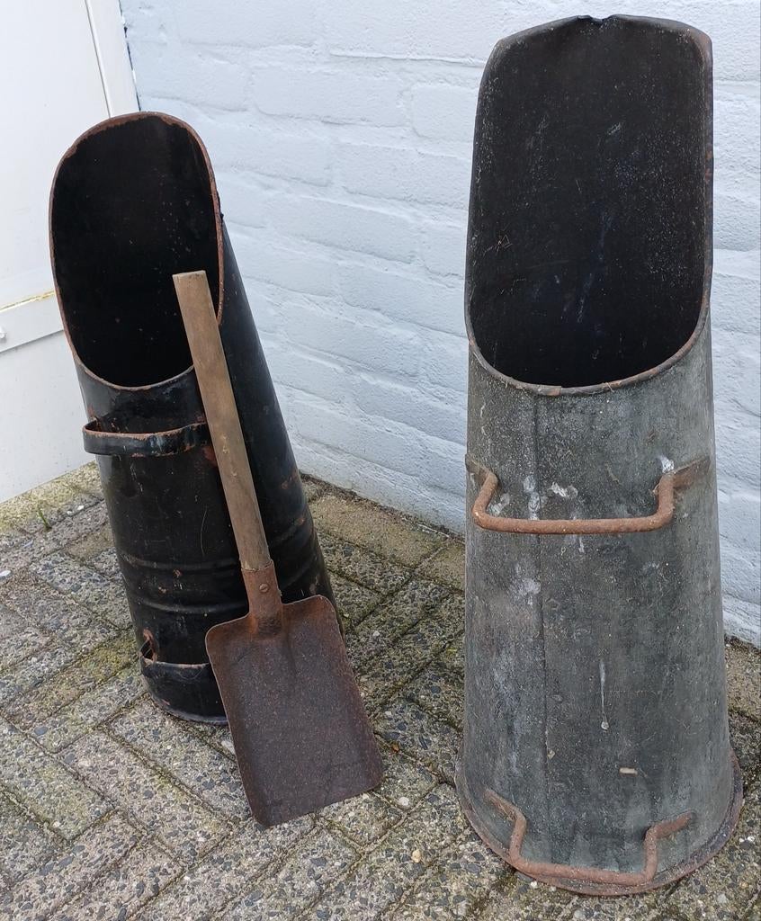 Antieke Kolenkit Set (2 stuks) met Kolenschep, Ophalen