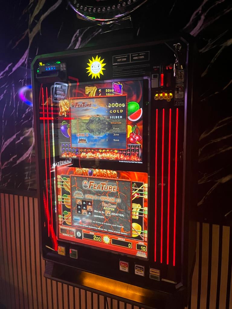 Merkur Slimline 19" Gokkast - Compact en Veelzijdig, Verzamelen, Euro, Ophalen, Gebruikt