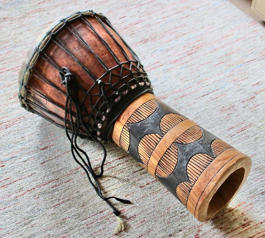 djembe, Ophalen, Gebruikt, Trommel