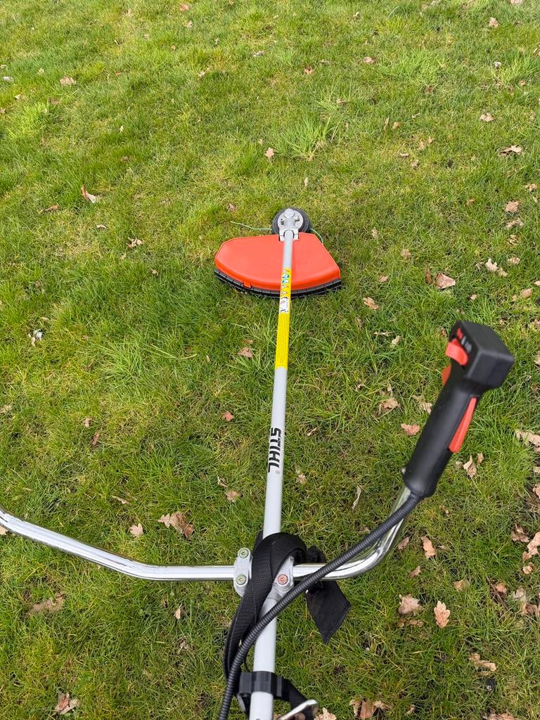 ‼️Stihl fs76 bosmaaier‼️, Tuin en Terras, Ophalen, Zo goed als nieuw, Benzine