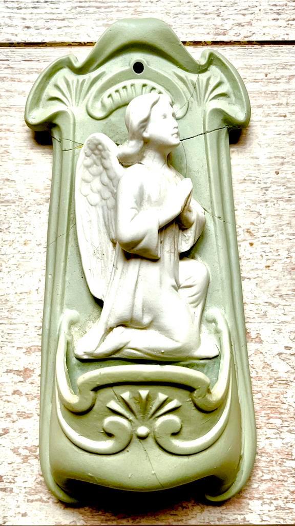 Antieke Wijwaterbakje met Engel - Lichtgroen, Antiek en Kunst, Antiek | Religie, Ophalen of Verzenden