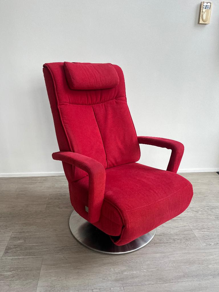 Prominent Relaxfauteuil Stockholm S Accu Rood Stof M, Huis en Inrichting, Fauteuils, Ophalen of Verzenden, Zo goed als nieuw, Stof