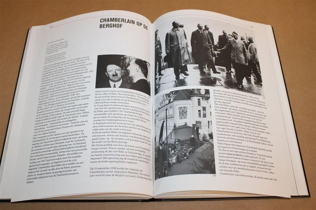 Adelaarsnest — Hitlers Machtscentrum Foto’s 1992 Hardcover, Boeken, Ophalen of Verzenden, Tweede Wereldoorlog, Gelezen, Overige onderwerpen