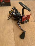 Nieuwe Dam Quick Finessa 2500 molen, 8 lagers + extra spoel, Dam, Molen, Nieuw, Ophalen of Verzenden