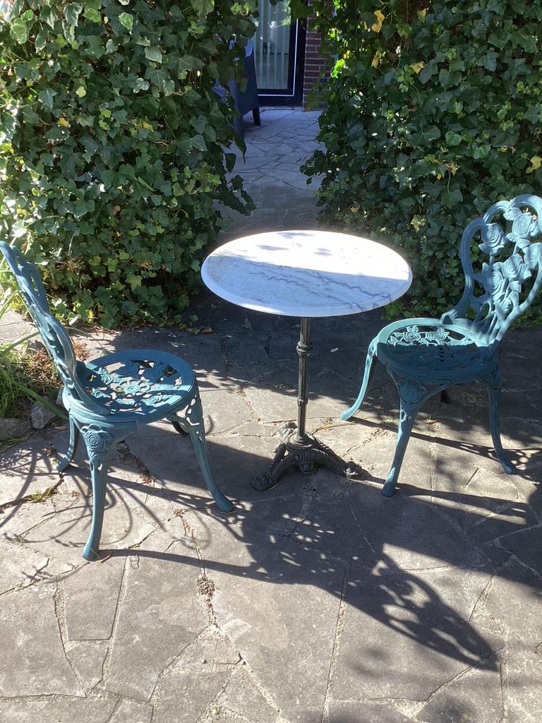 Tuinset bistroset barok marmeren tafel + gietijzeren stoelen, Overige materialen, Gebruikt, Eettafel, Tuinset
