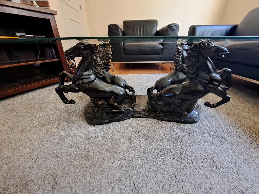 Salontafel met stijgerende paarden, Ophalen, Gebruikt, 100 tot 150 cm, 50 tot 100 cm