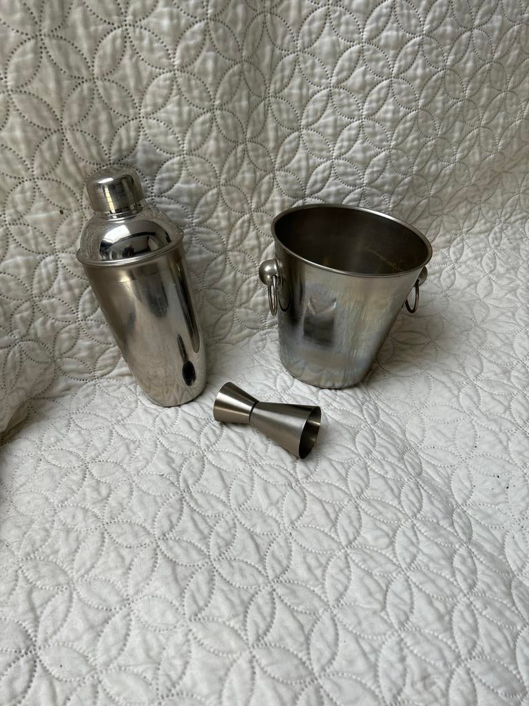 Cocktail Shaker Set: Shaker, IJsemmer en Maatbeker, Huis en Inrichting, Keuken | Keukenbenodigdheden, Zilver, Ophalen of Verzenden