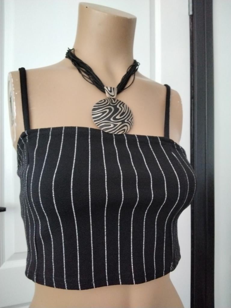 Boohoo, M, Kleding | Dames, Maat 38/40 (M), Nieuw, Ophalen of Verzenden, Zonder mouw