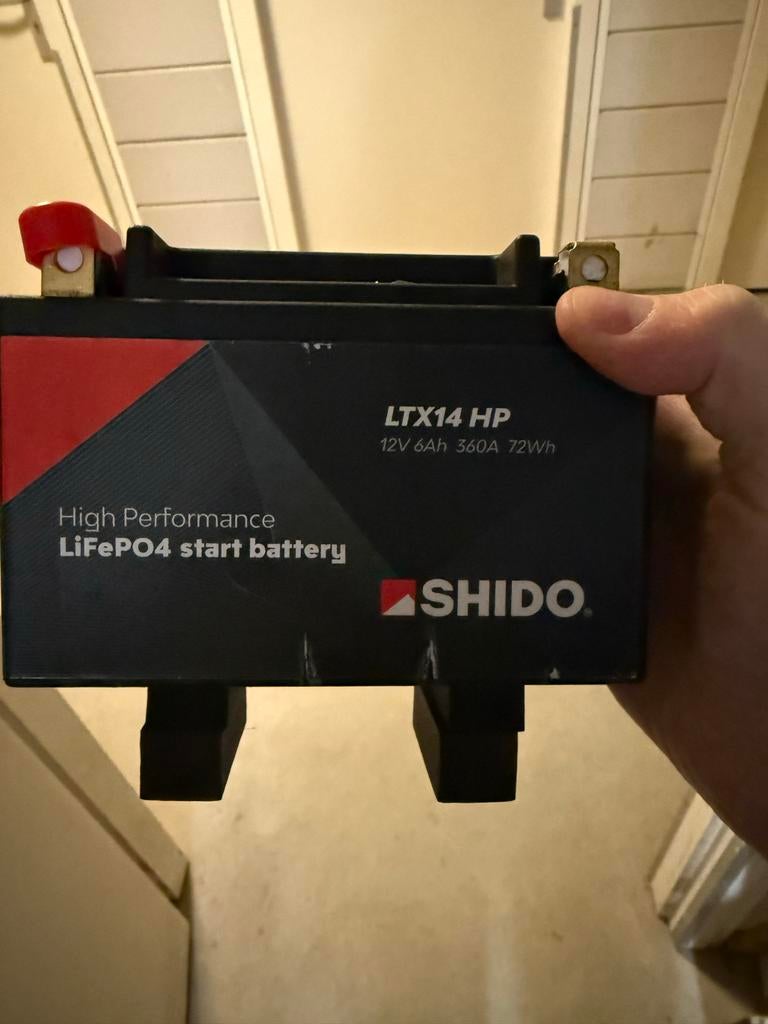 Shido LTX14 HP LiFePO4 startaccu 12V 6Ah 360A, Motoren, Accessoires | Onderhoudsmiddelen, Ophalen of Verzenden