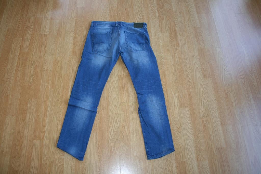 Blauwe jeans, Refill, W33/L32, Kleding | Heren, Spijkerbroeken en Jeans, Blauw, Refill, Ophalen of Verzenden, Zo goed als nieuw