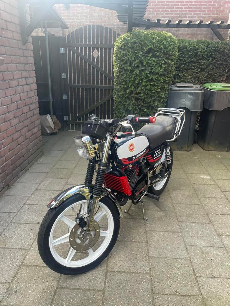 Zundapp 529 ks80 100cc, Fietsen en Brommers, Brommers | Zundapp, Ophalen, Overige modellen, Maximaal 45 km/u, Zo goed als nieuw