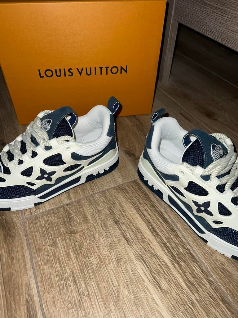 Louis Vuitton Skate Sneaker, Blauw, Nieuw, Ophalen of Verzenden, Sneakers of Gympen