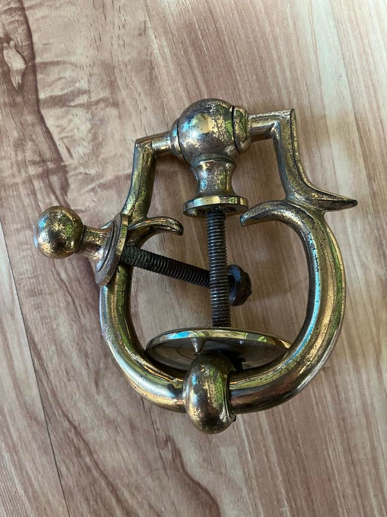 Antieke messing deurklopper - Klassiek design, Ophalen of Verzenden