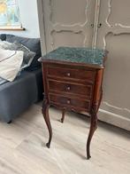 Antiek Nachtkastje met marmeren schapje, Antiek en Kunst, Ophalen of Verzenden