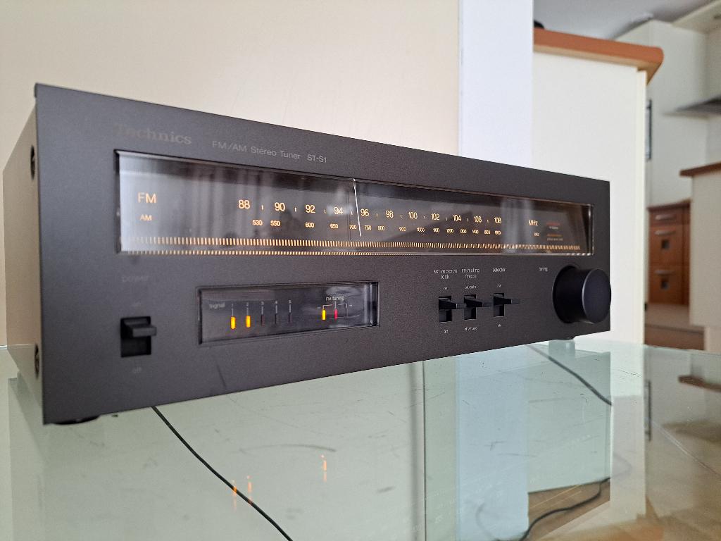 Vintage Technics ST-S1 Tuner, Ophalen of Verzenden, Zo goed als nieuw