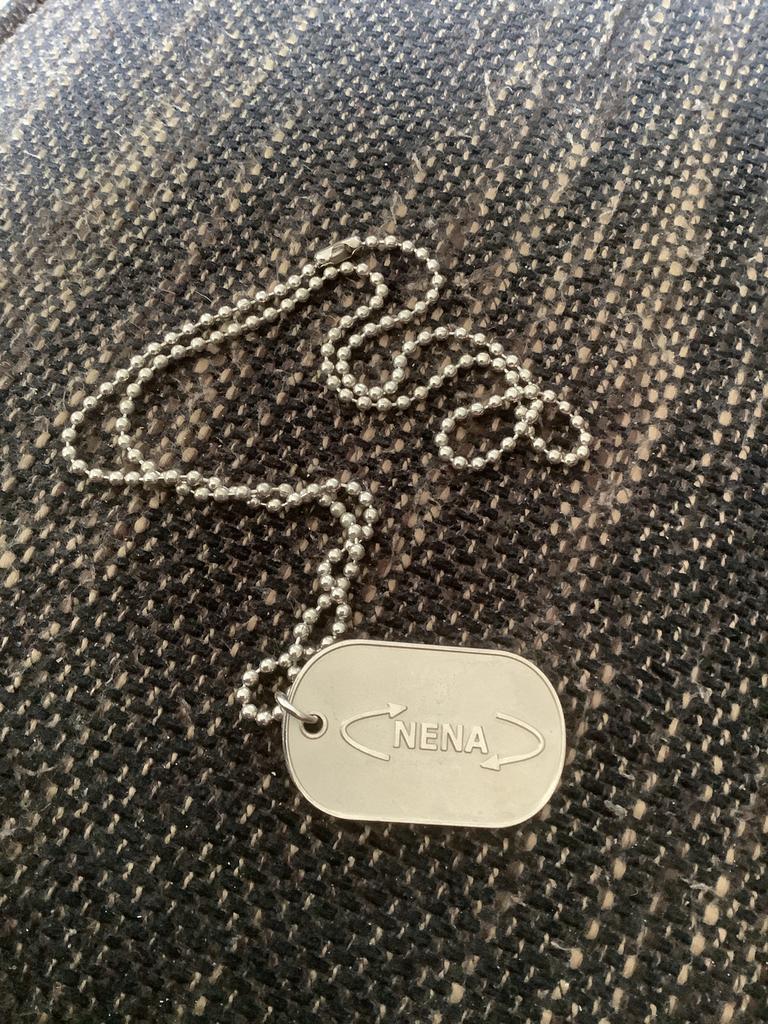 Nena ketting, Overige materialen, Overige voorstellingen, Ophalen of Verzenden, Zo goed als nieuw