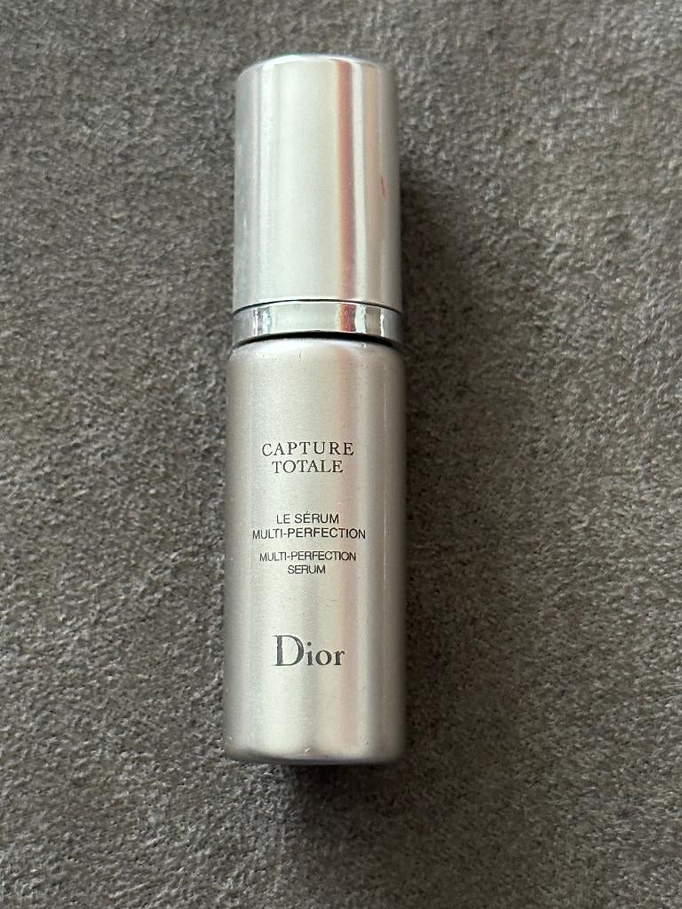 DIOR Capture Totale Le Sérum 7ml, Sieraden, Tassen en Uiterlijk, Uiterlijk | Gezichtsverzorging, Ophalen of Verzenden, Nieuw, Gehele gezicht