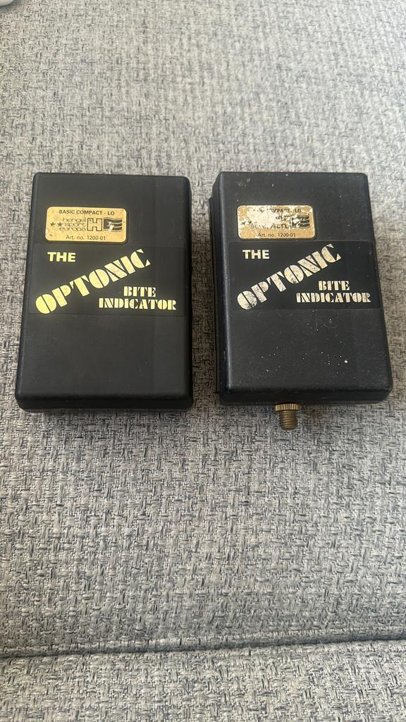 2 oldskool piepers, Ophalen of Verzenden, Zo goed als nieuw