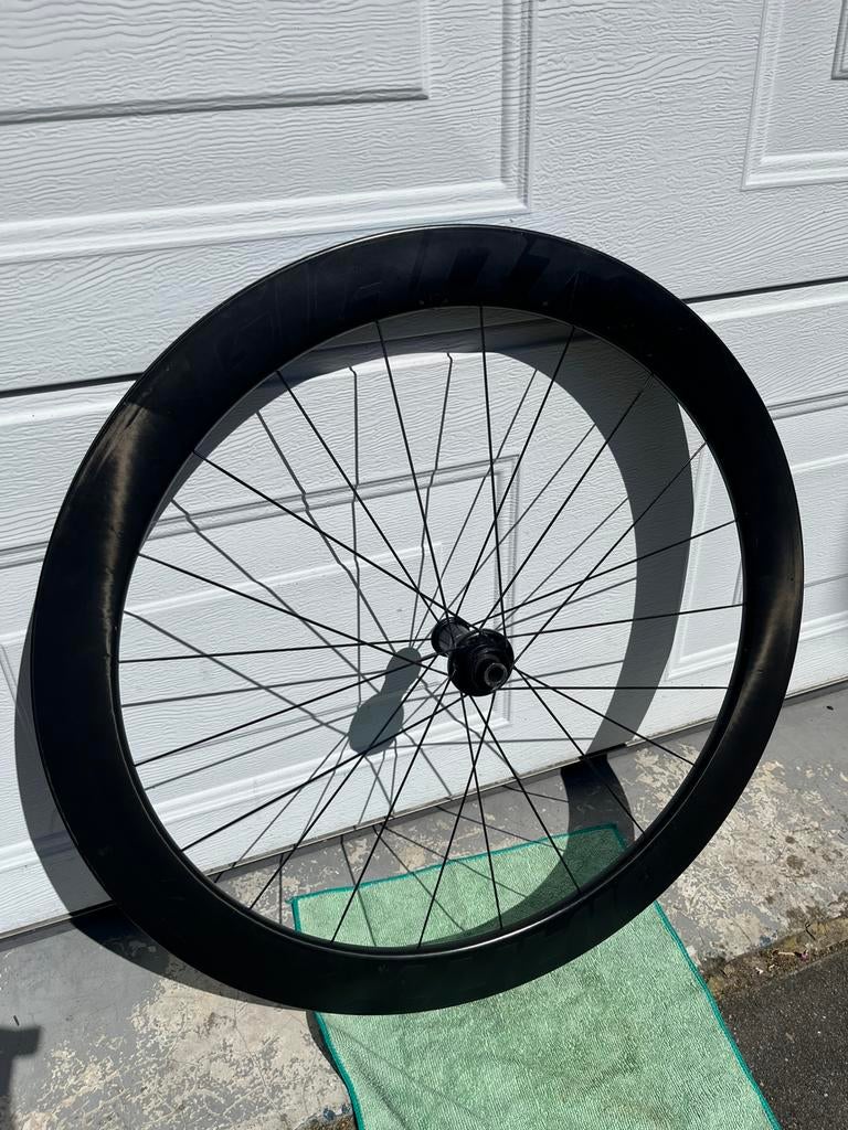 Giant SLR-0 carbon voorwiel 50m, deze hoogte zeldzaam., Ophalen of Verzenden, Zo goed als nieuw, Carbon