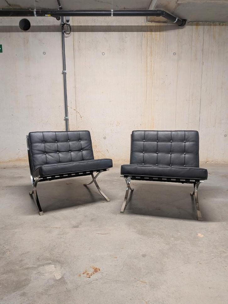 Barcelona chairs - Mies van der Rohe (price per piece), Huis en Inrichting, Banken | Sofa's en Chaises Longues, Ophalen
