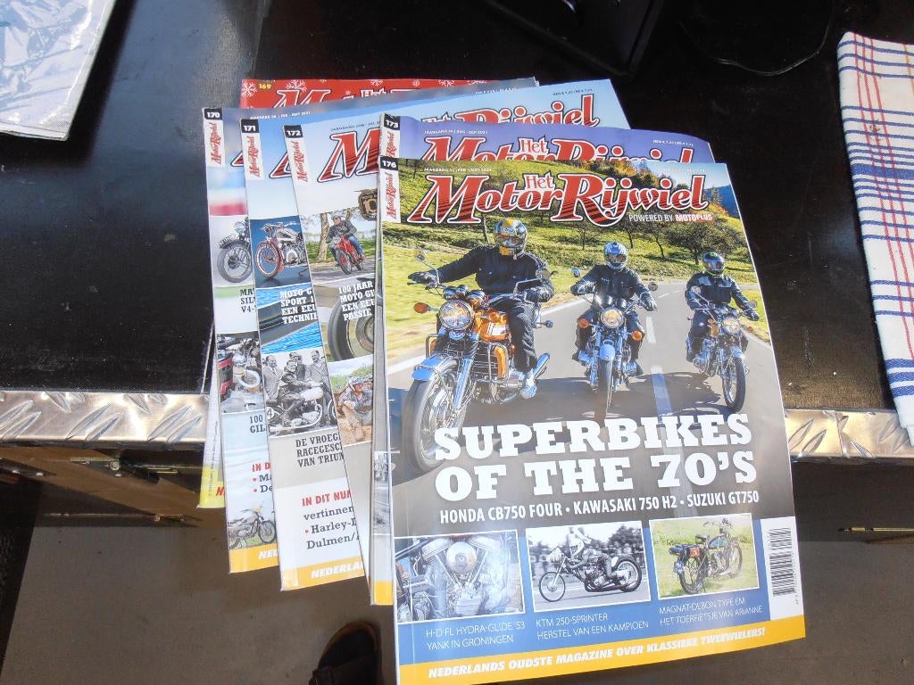 Het Motorrijwiel tijdschrift, Boeken, Motoren, Ophalen, Zo goed als nieuw, Diverse auteurs, Algemeen