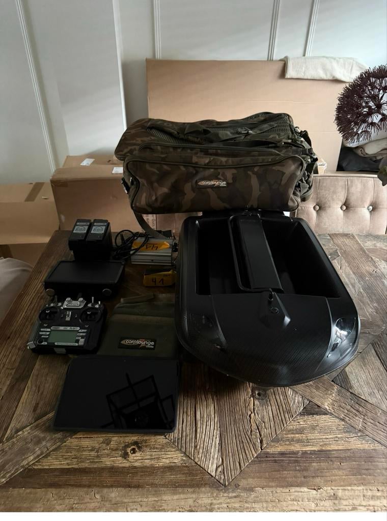 CarpLounge rt4 v4 element voerboot met camera, Ophalen, Gebruikt, Overige typen