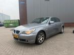 BMW 5-Serie 2.5 D 525 AUT 2005 Grijs sedan, Auto's, Zwart, 2497 cc, 2000 kg, 163 pk