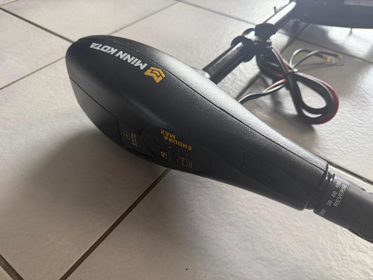 Nette ! Set Minn Kota TRAPLOOS MAX 40 LBS + 105Ah + oplader, Watersport en Boten, Hengelsport | Algemeen, Zo goed als nieuw, Overige typen