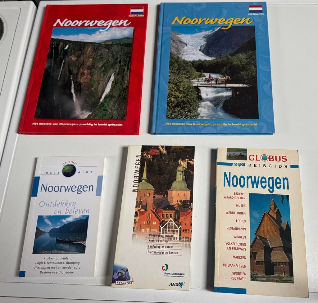 Reisgidsen Noorwegen - Diverse Uitgaven, Gelezen, Europa, Ophalen of Verzenden, Reisgids of -boek