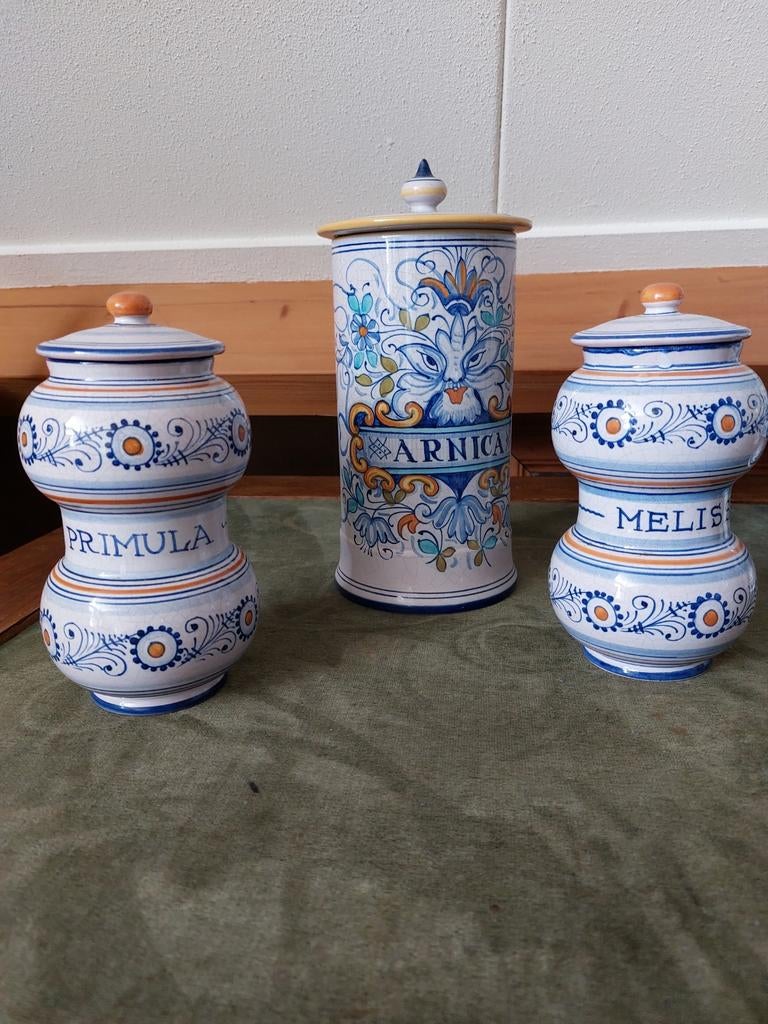 Oude apothekers potten, Antiek en Kunst, Antiek | Keramiek en Aardewerk, Ophalen