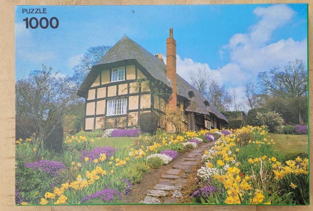 Legpuzzel 1000 stukjes van cottage bij Ledbury in Engeland, Hobby en Vrije tijd, Denksport en Puzzels, Ophalen of Verzenden, 500 t/m 1500 stukjes