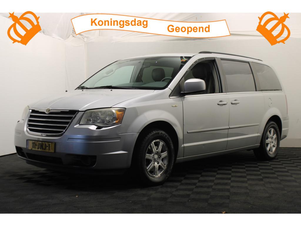 Chrysler Town & Country 3.8 V6 (bj 2007, automaat), Auto's, Chrysler, 450 kg, Gebruikt, 138 €/maand, 7 stoelen
