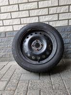 4 Pirelli Snowcontrol Winterbanden op stalen velg 175/60 R15, Ophalen