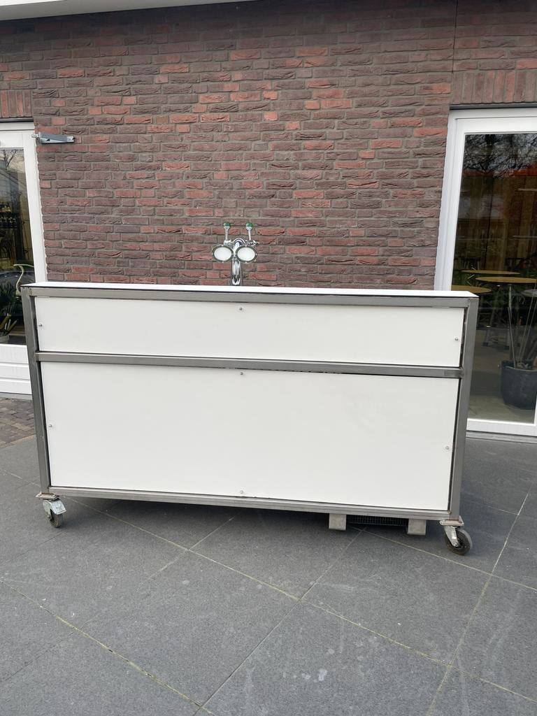 Te huur mobiele bar en meer!, Huis en Inrichting, Barren, Ophalen of Verzenden
