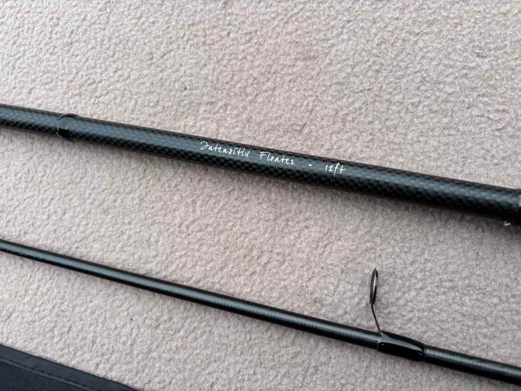 Shimano tribal intensity floater 12ft 2lb hengel / penhengel, Watersport en Boten, Hengelsport | Karpervissen, Gebruikt, Werphengel