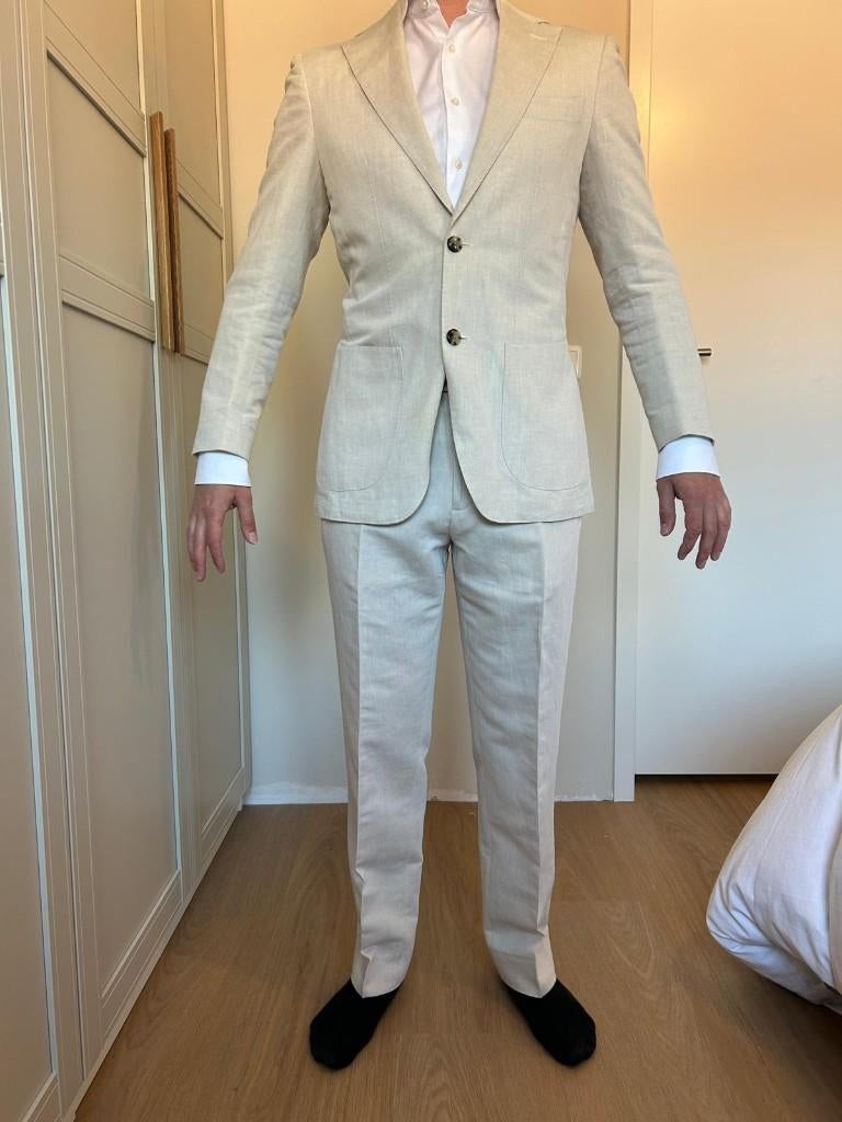 Suitsupply linnen pak maat 44 kleur beige / zand, Kleding | Heren, Nieuw, Ophalen of Verzenden, Wit, Ivoor of Crème, Trouwpak